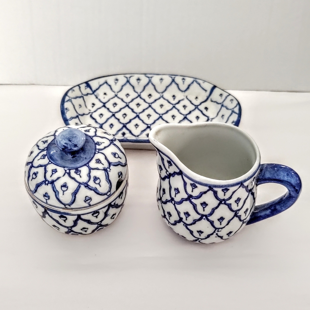 Pier 1 Blue & White Sugar & Creamer on Tray